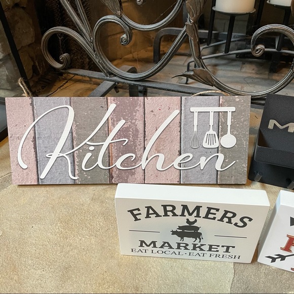 NWT Farmhouse Set of Kitchen Decor, Standing Signs, Hanging Metal Wall Key… - Picture 3 of 15